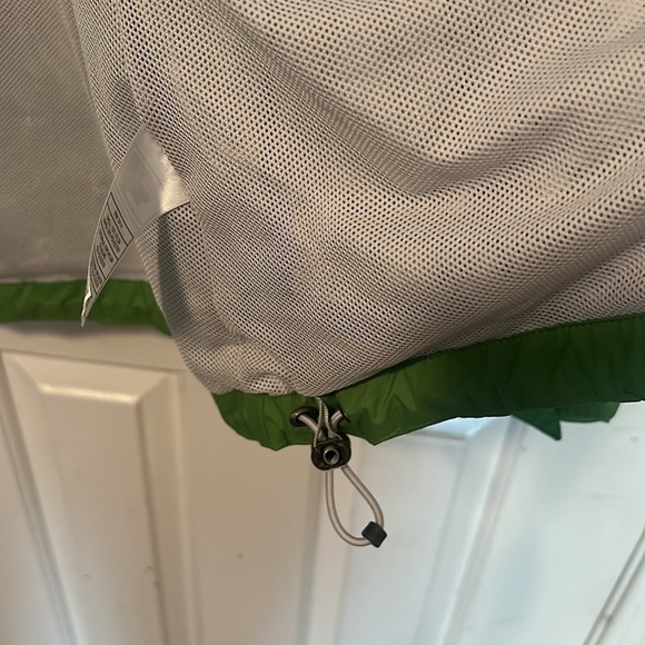 Nike ACG 3 Fit Storm green outer layer hooded jacket - Picture 9 of 9